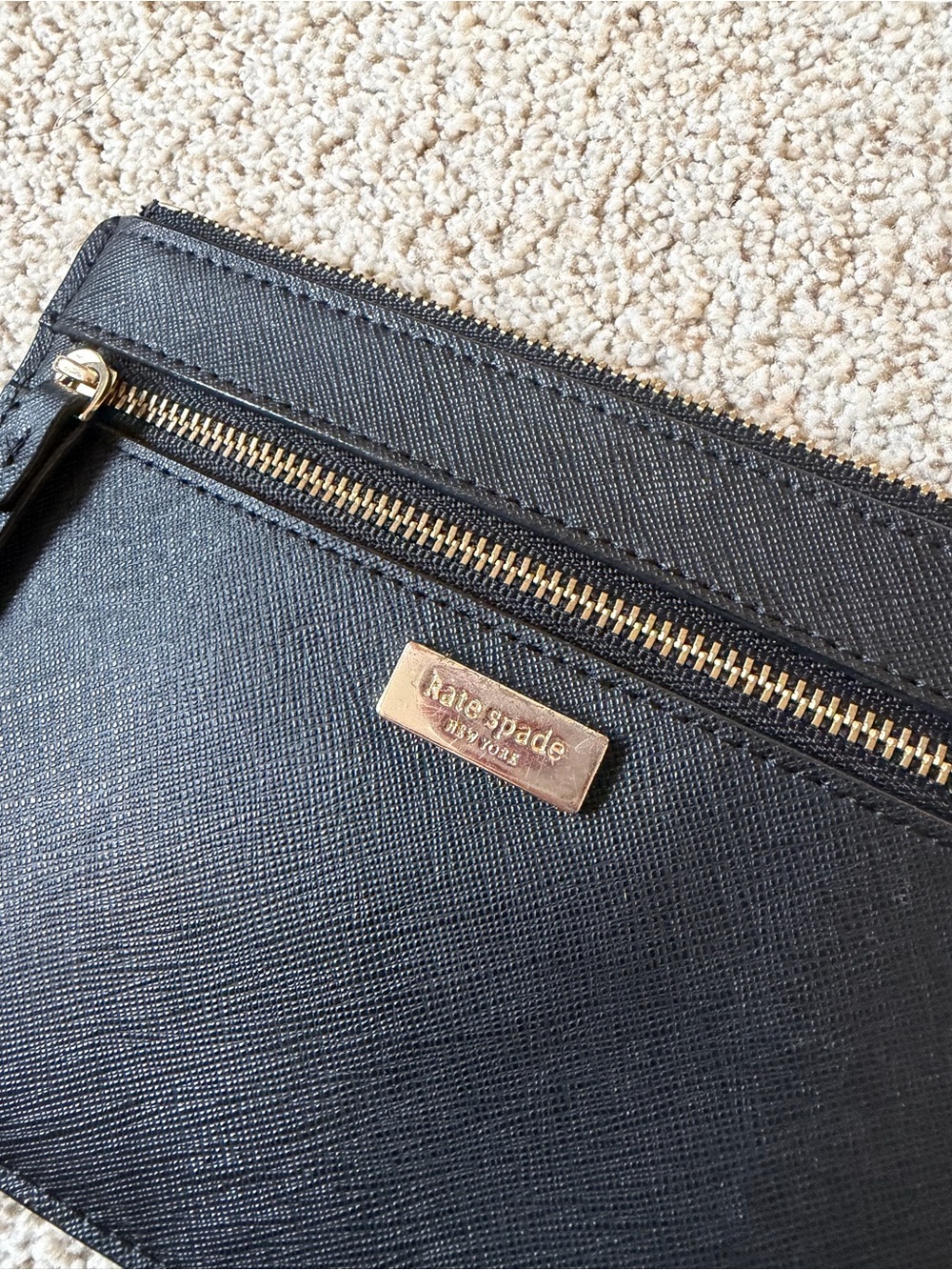 kate spade black saffiano leather zip wallet with gold hardware